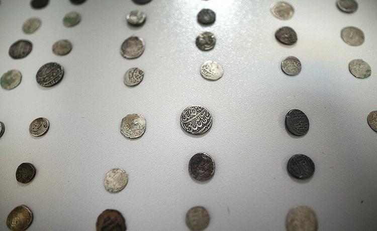 کشف 750 سکه 3 هزار ساله در تهران