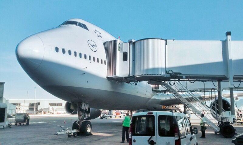 خبرنگاران فرودگاه مشهد به چهار دستگاه ایربریج جدید مجهز شد